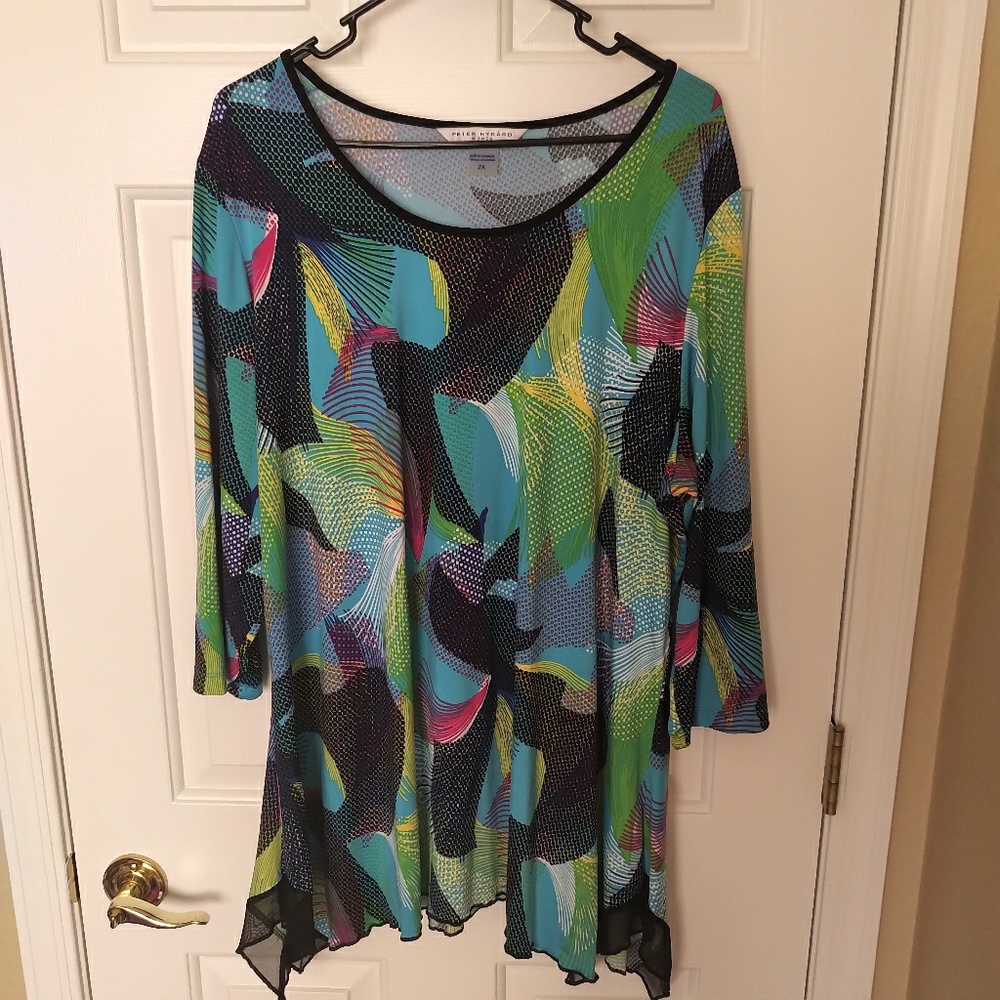 Peter Nygard Top